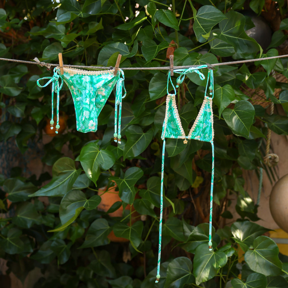 Crochet Halter Bikini Top - Barefoot Breeze