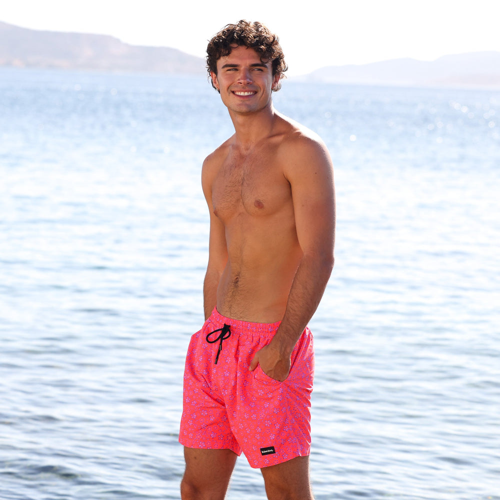 Men's Swim Trunks - Kiss Me